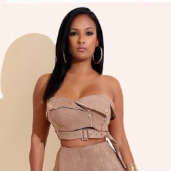 Tan suede bandeau/ bust belt , style moto jacket - Picture 2 of 3